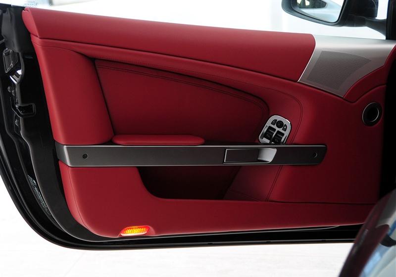 2011�� 6.0 Touchtronic Coupe