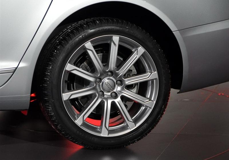 2011�� 2.0 TFSI �Զ�������