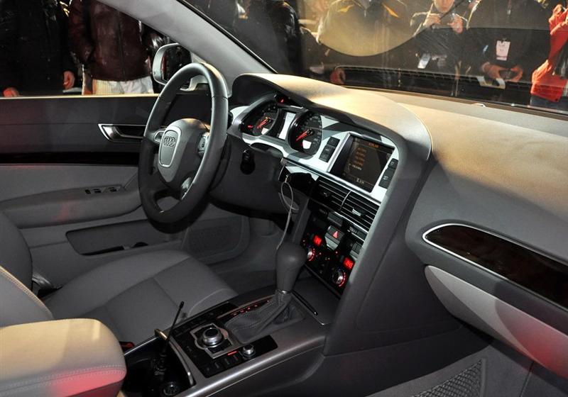 2011�� 2.0 TFSI �Զ�������