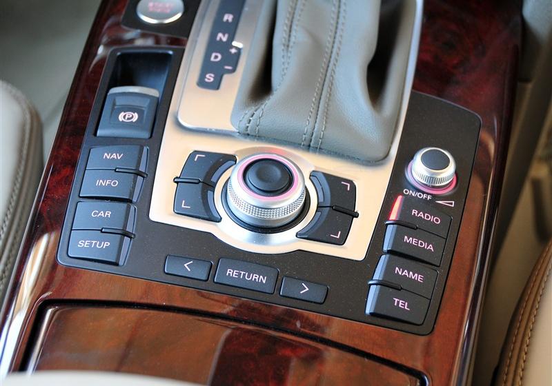 2011�� 3.0 TFSI quattro ������