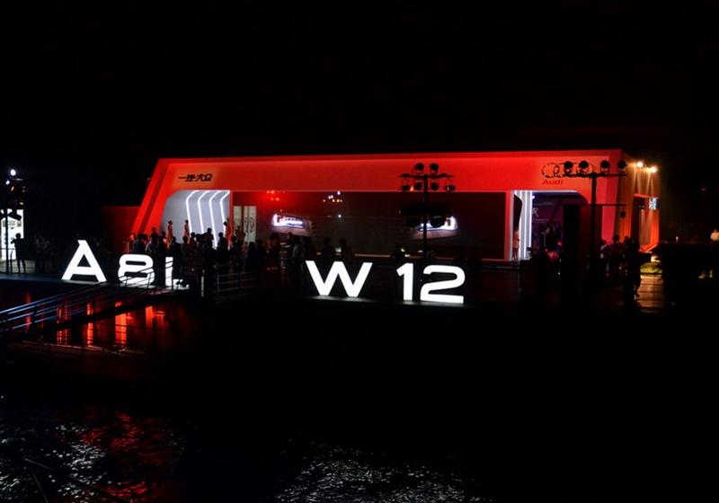 2011�� W12 6.3FSI quattro