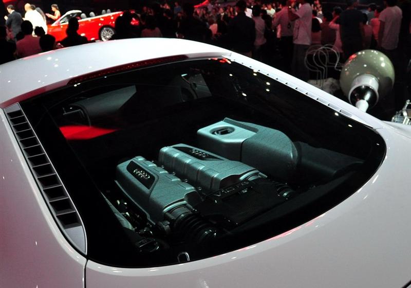 2010�� 5.2 FSI quattro