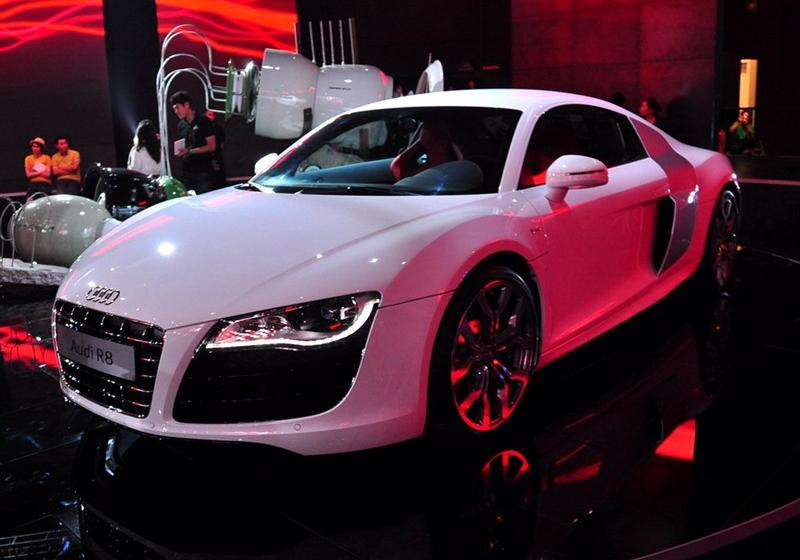 2010�� 5.2 FSI quattro