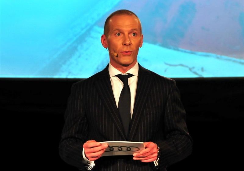 2011�� TTS Coupe 2.0TFSI quattro