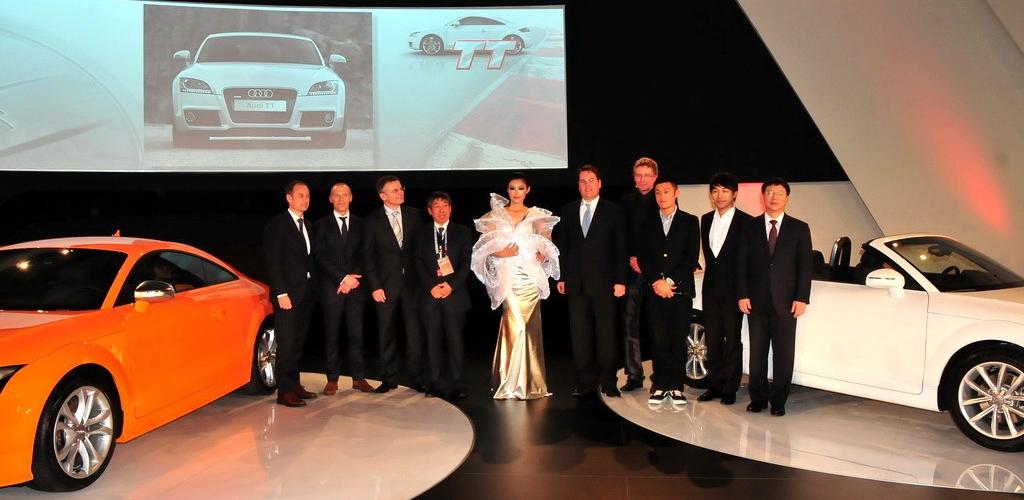 2011�� TTS Coupe 2.0TFSI quattro