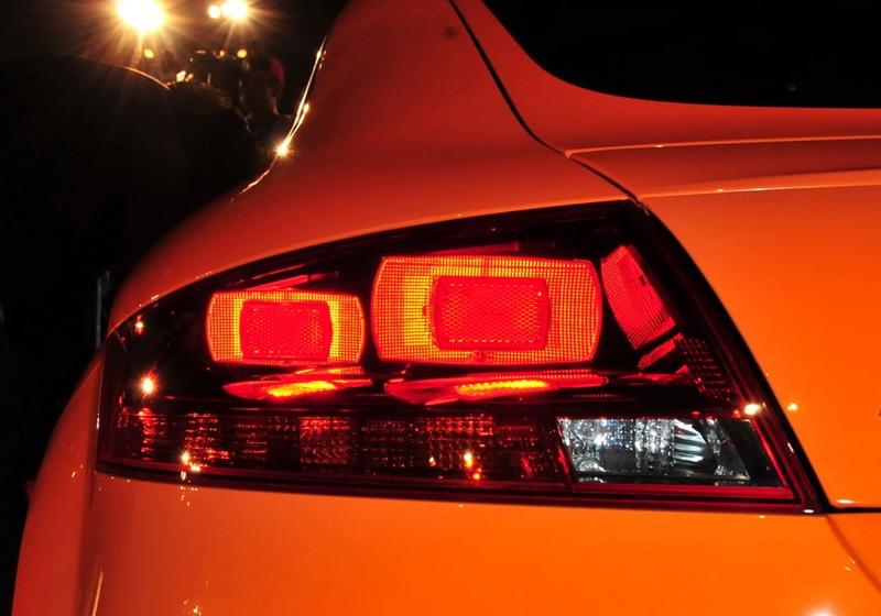 2011�� TTS Coupe 2.0TFSI quattro