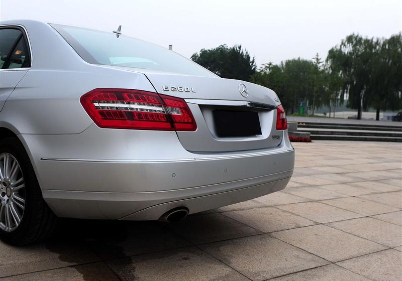 2010�� E260L CGI������