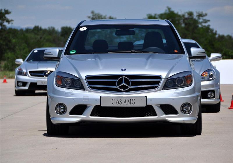 2010C 63 AMG ǿ