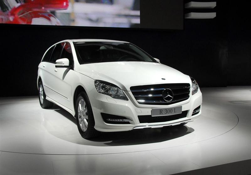 2010R 300L 