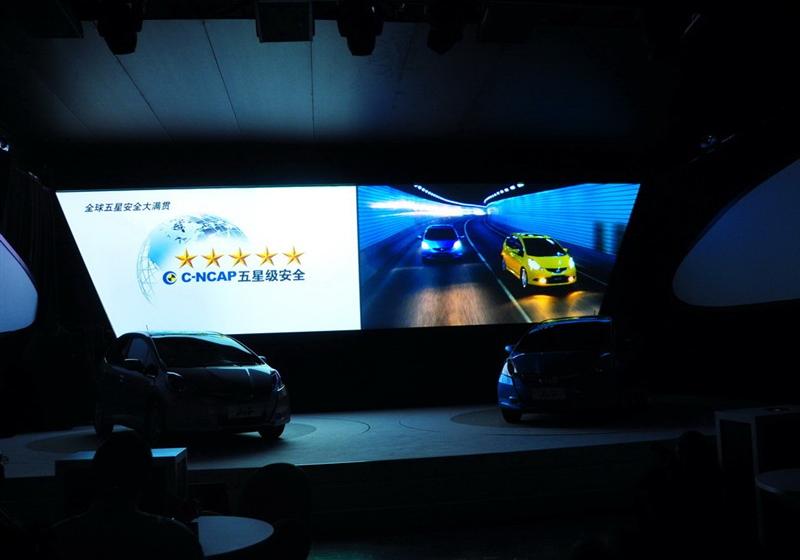 2011�� 1.5ATȫ���촰��