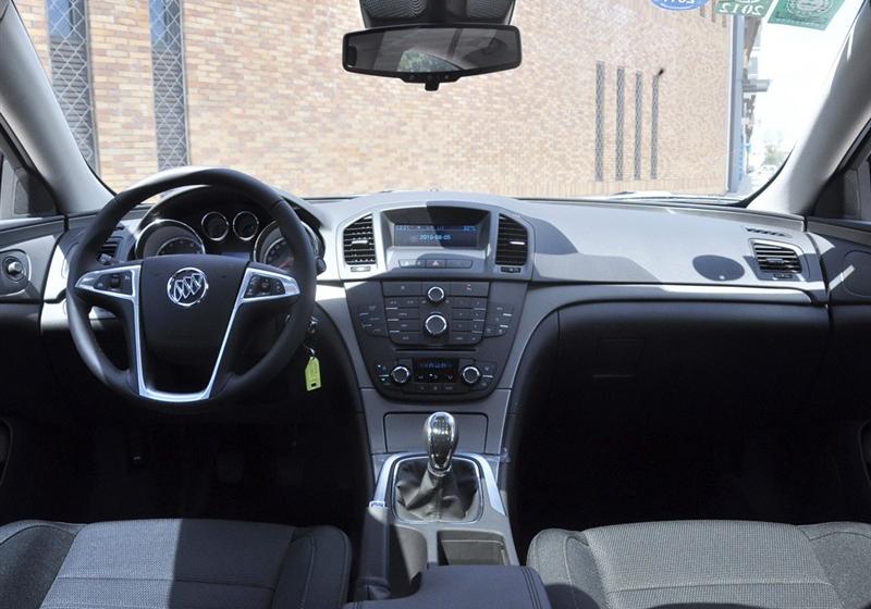 2010�� 1.6T ��Ӣ�˶���