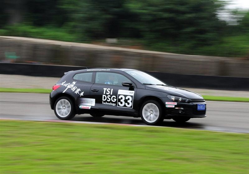 2010�� 2.0 TSI �˶���