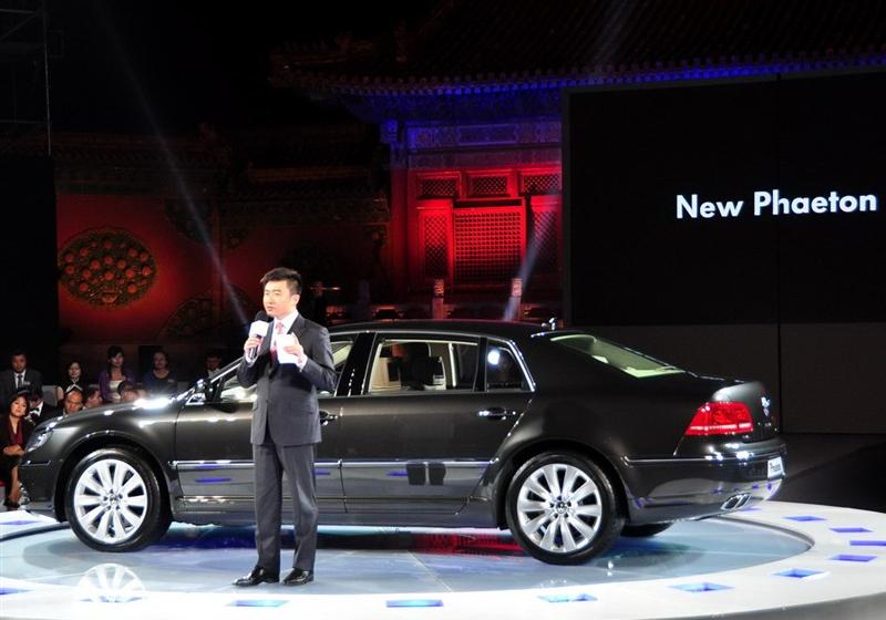 2011�� 4.2 V8 4���ӳ�Individual��