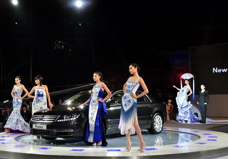 2011�� 4.2 V8 4���ӳ�Individual��