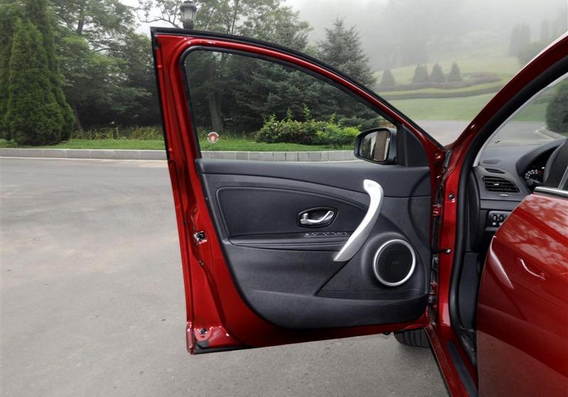 2011�� 2.0L ����������