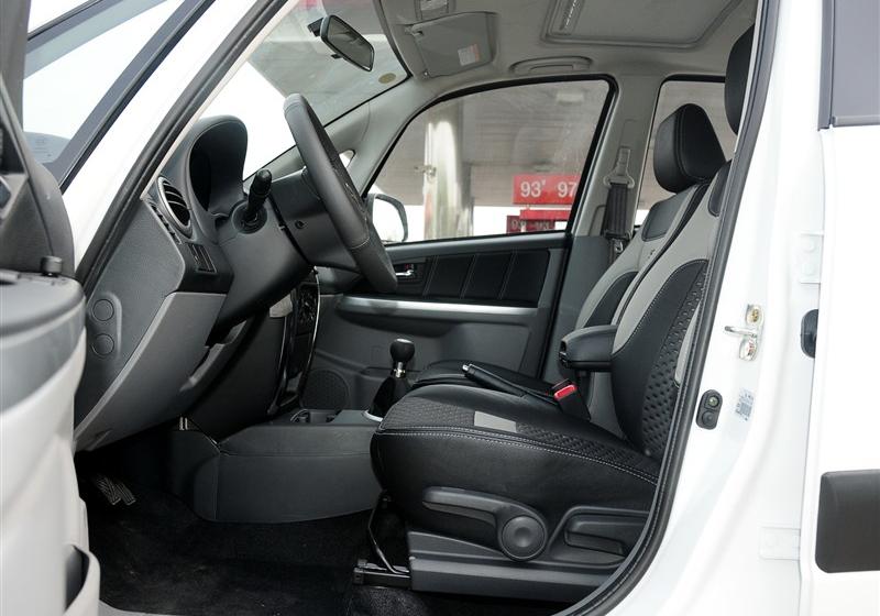 2011�� ���� �Ŀ�1.6L�˶��� MT