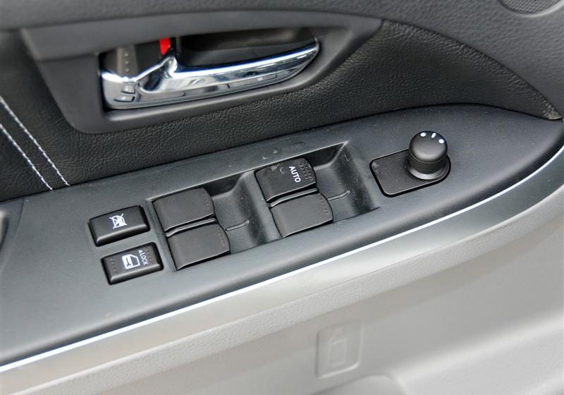 2011�� ���� �Ŀ�1.6L�˶��� MT