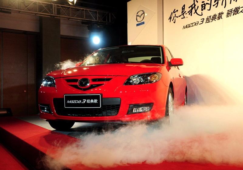 2010�� 2.0 AT����������