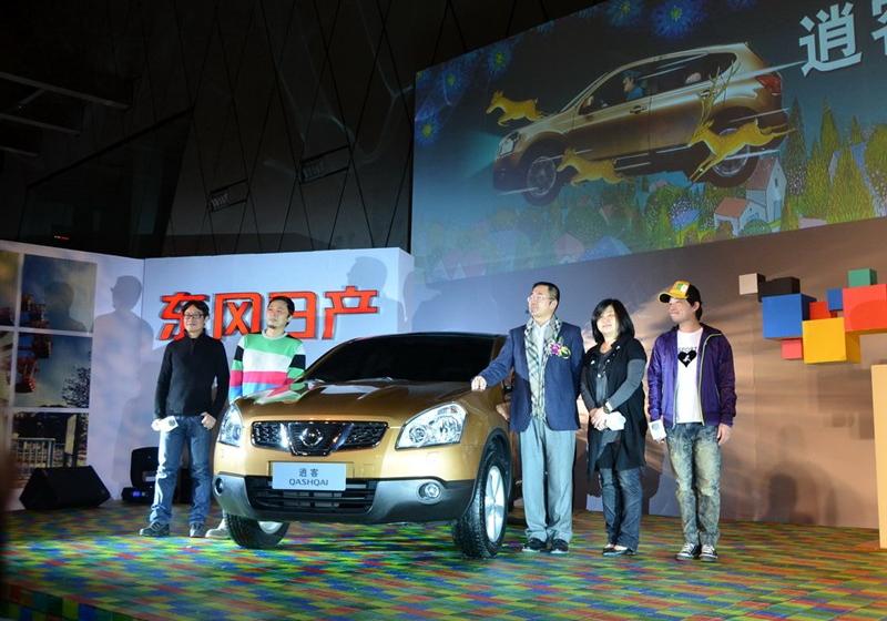 2011�� 2.0XV �� CVT 4WD