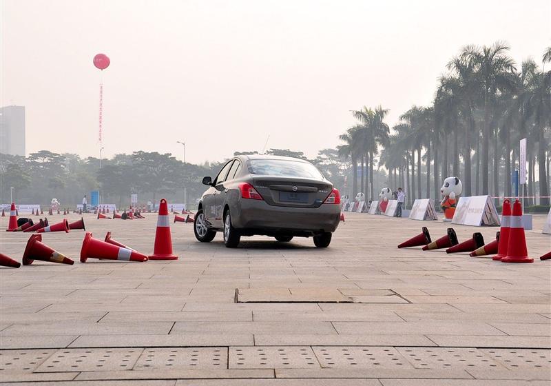 2011�� 1.5XV ���� CVT