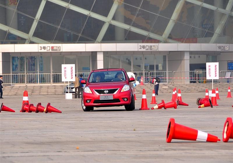 2011�� 1.5XV ���� CVT