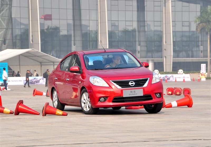 2011�� 1.5XV ���� CVT