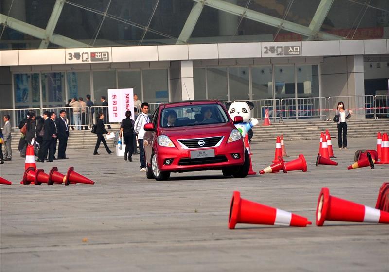 2011�� 1.5XV ���� CVT