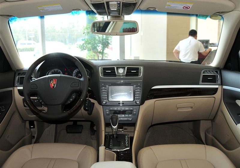 2011 1.8T 750EX NAVIŰAT