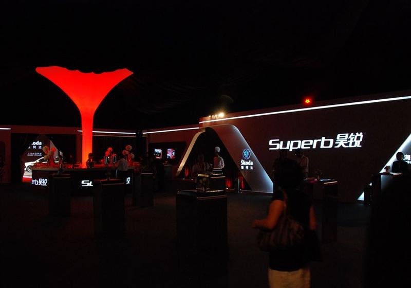 2009�� 2.0TSI AT���Ű�