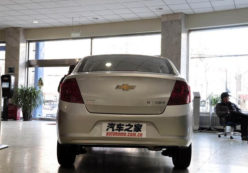 ͨ��ѩ���� ��ŷ 2010�� 1.2L �ֶ���ܰ��