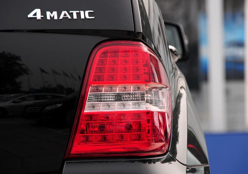 2010 ML 500 4MATICر