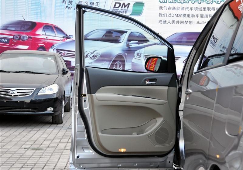 2011�� 2.0L �ֶ� �����