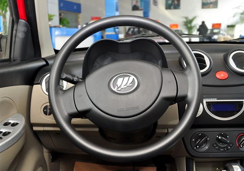 2011�� 1.3 CVT�����