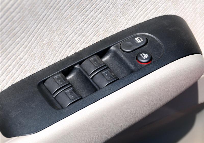 2012�� 1.3L AT������