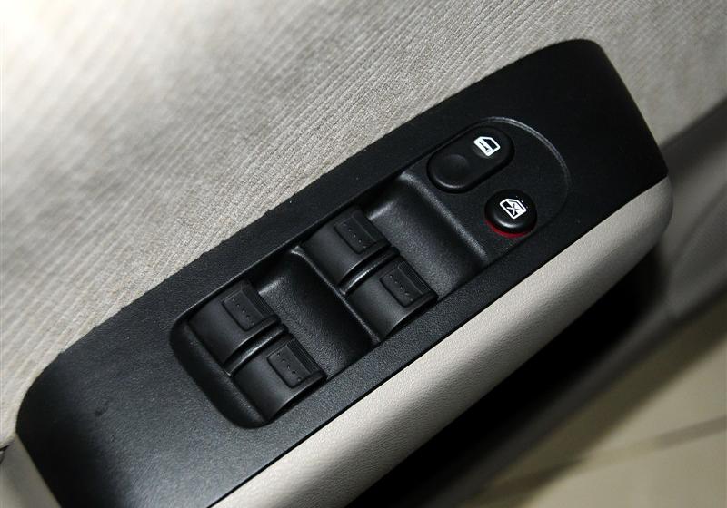 2012�� 1.5L MT������