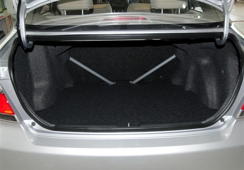 2012�� 1.5L MT������