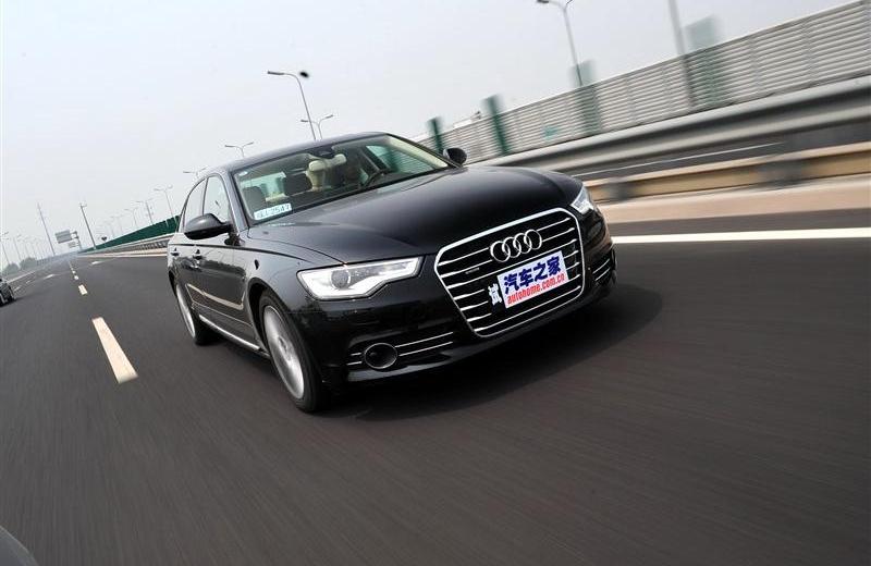 2012�� 50 TFSI quattro ������