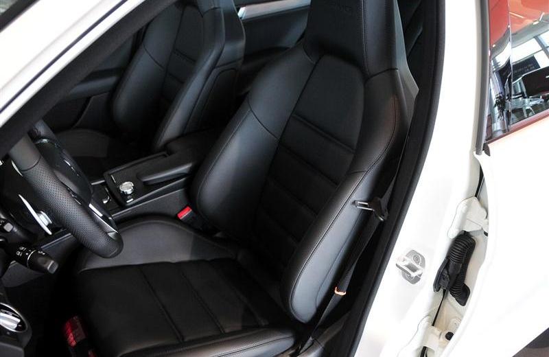 2012�� C63 AMG ������