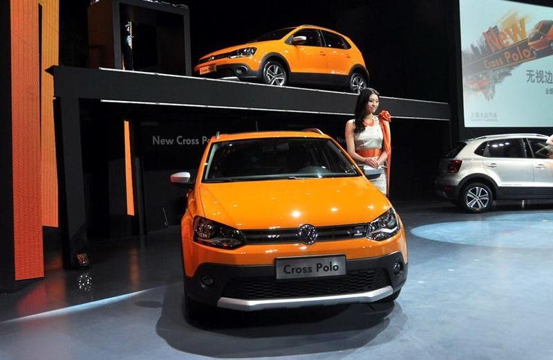 2012�� Cross POLO AT