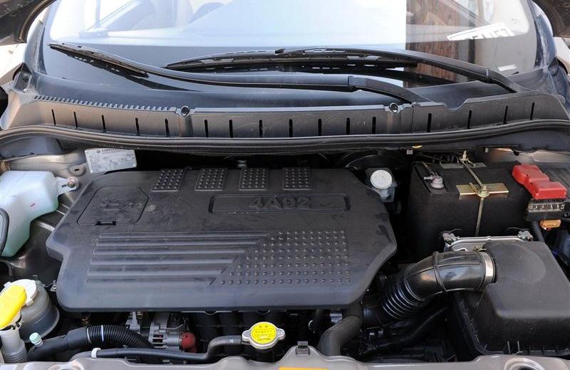 2012�� 1.6L ������