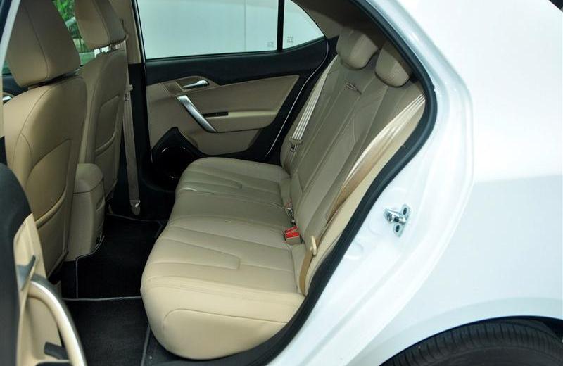 2012�� 1.5L AT�캽��