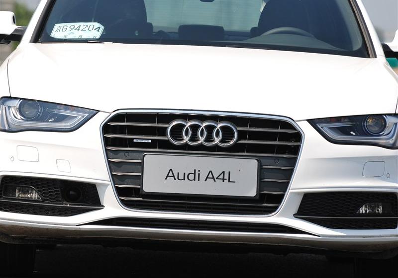 2013 40 TFSI quattro˶