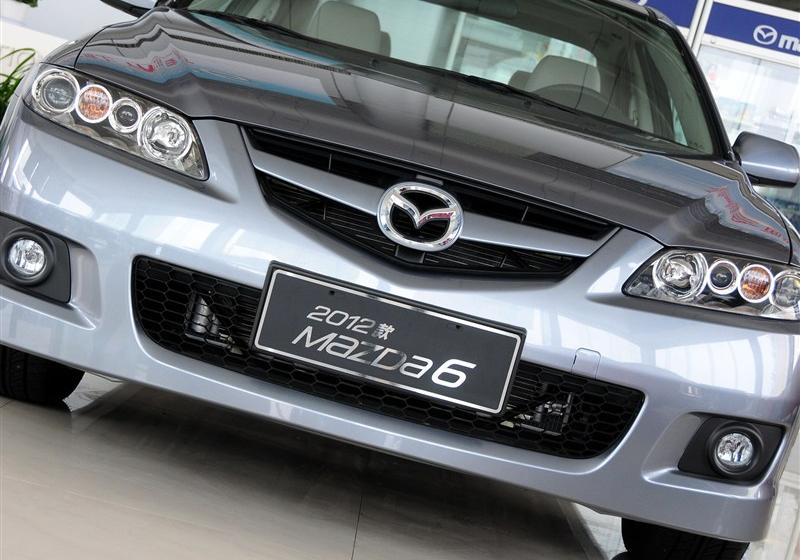 2012�� 2.0L 6���ֶ���