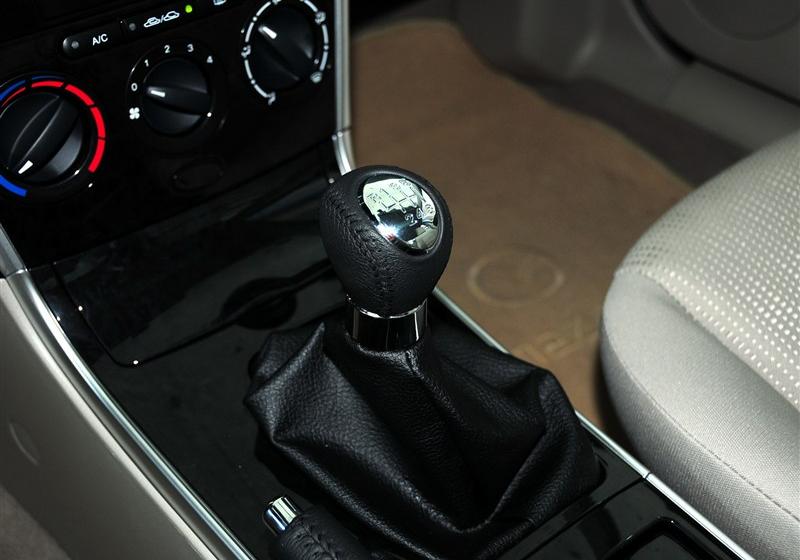 2012�� 2.0L 6���ֶ���