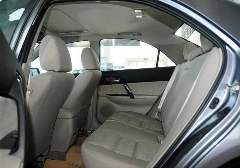 2012�� 2.0L 6���ֶ���