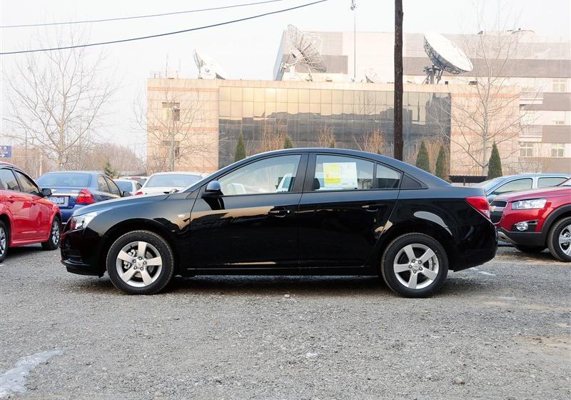 2013 1.6L SLذ AT