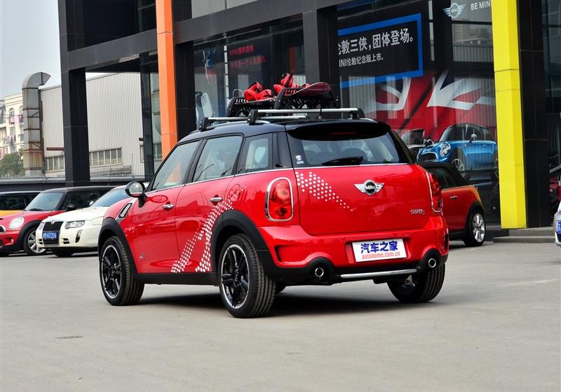 2013 1.6T COOPER S All 4 ѩ