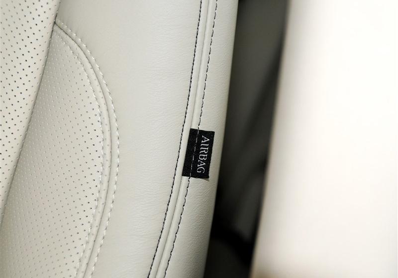 2013 5.0 V8 NA Vogue SE