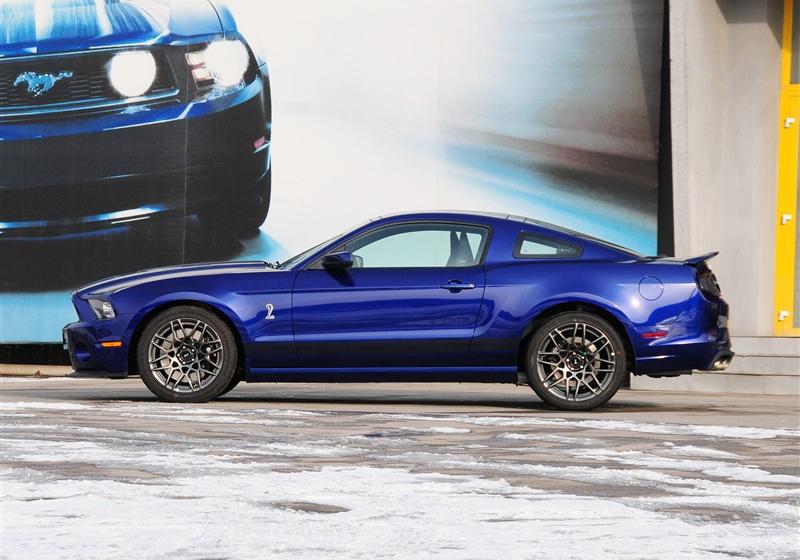 2013 GT500