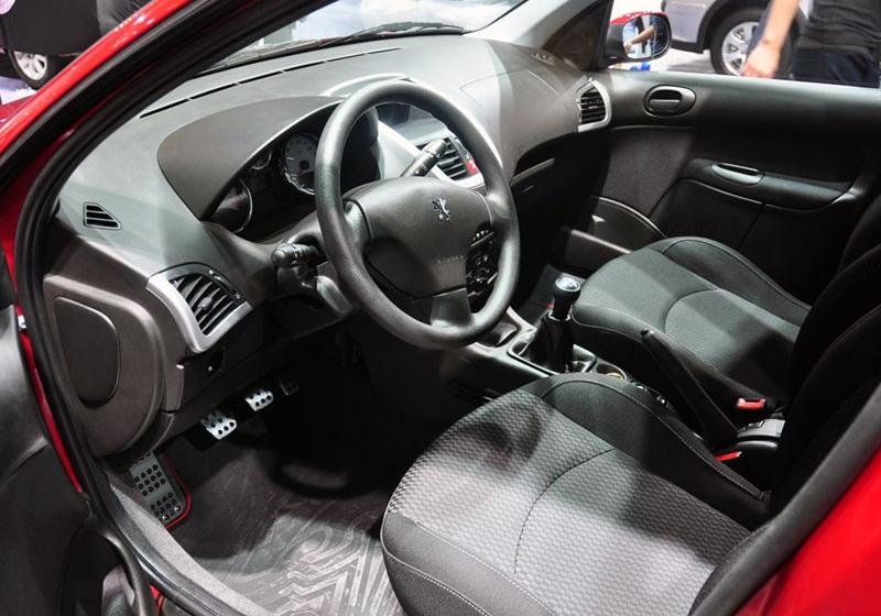 2013 CROSS 1.6L ֶԦ